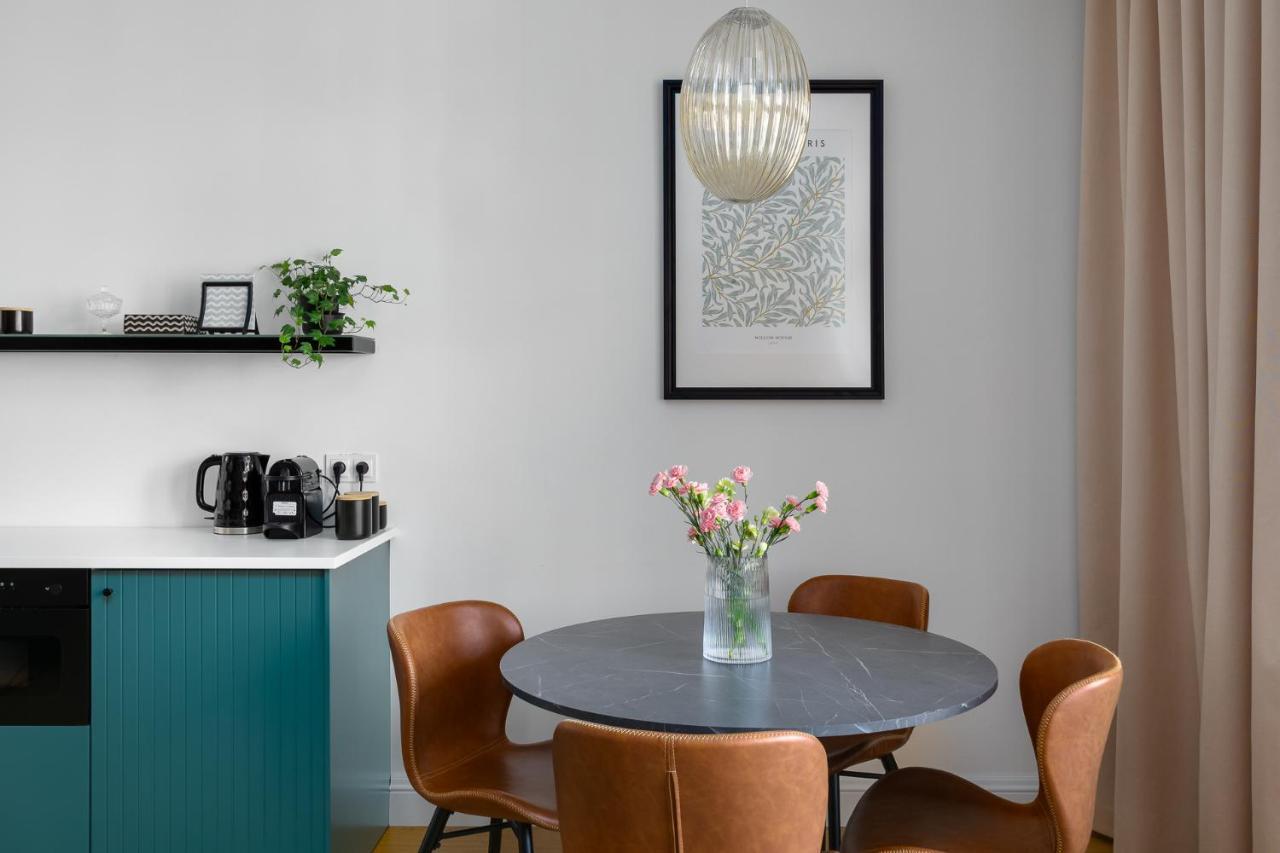 Apartment Aleja 22 Poznan